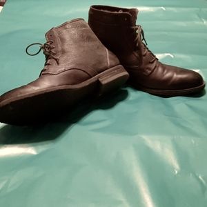 Mens Cole haan boots in brown